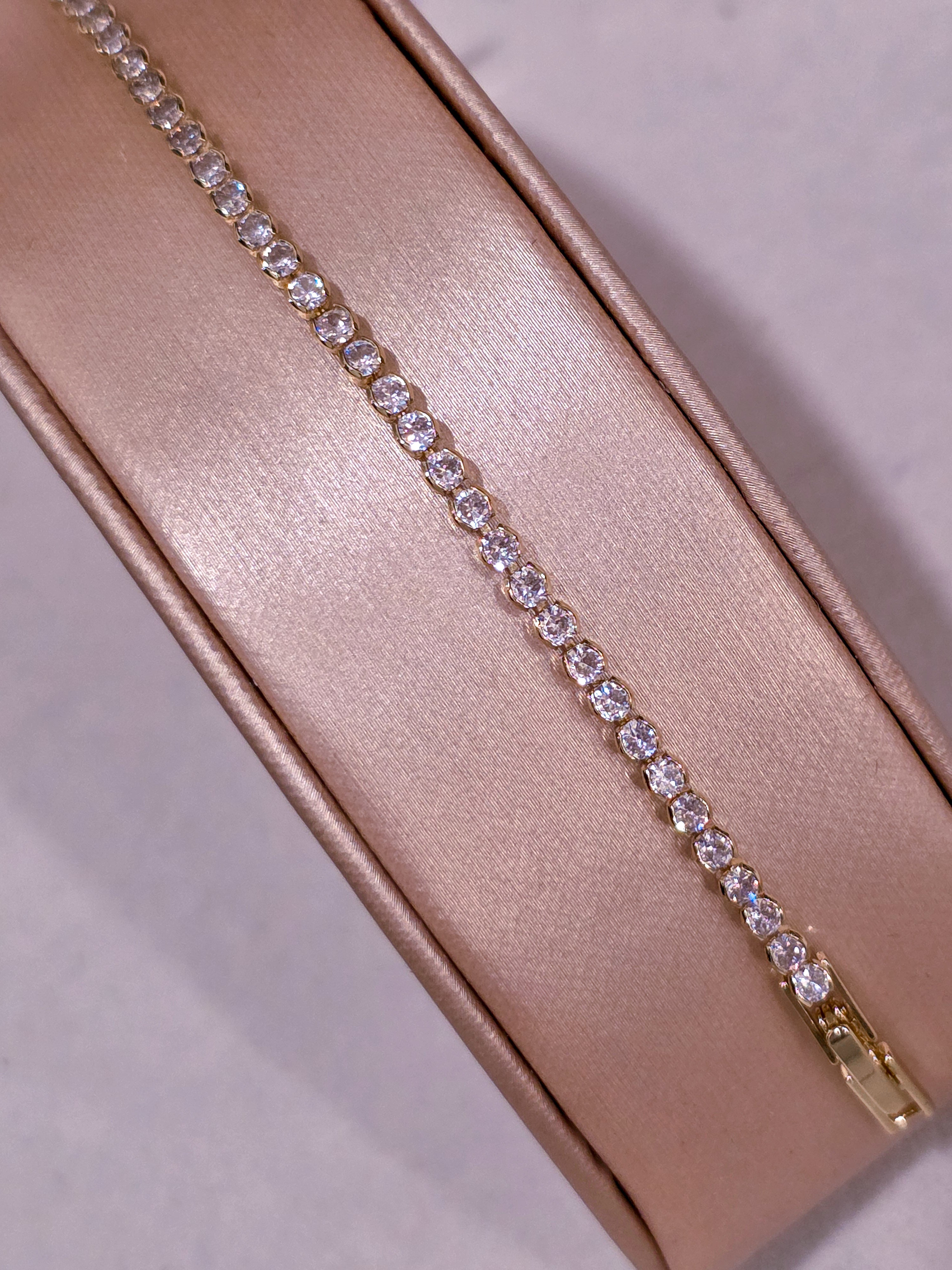 Luxe Gold Collection Bracelet