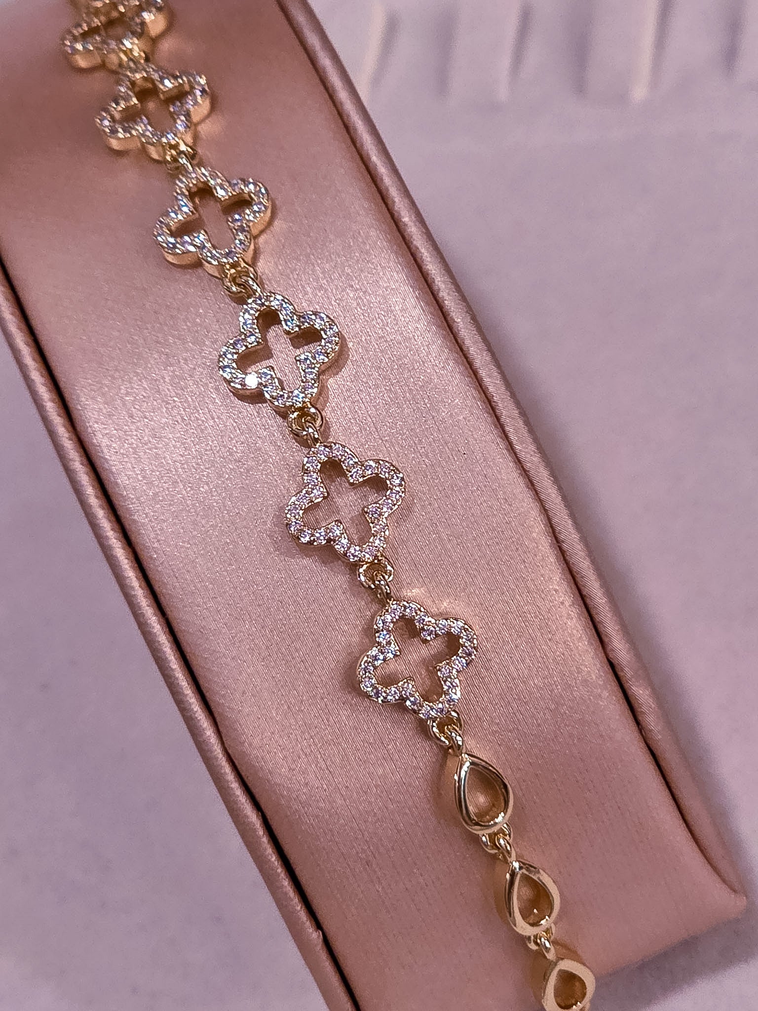Luxe Gold Collection Bracelet
