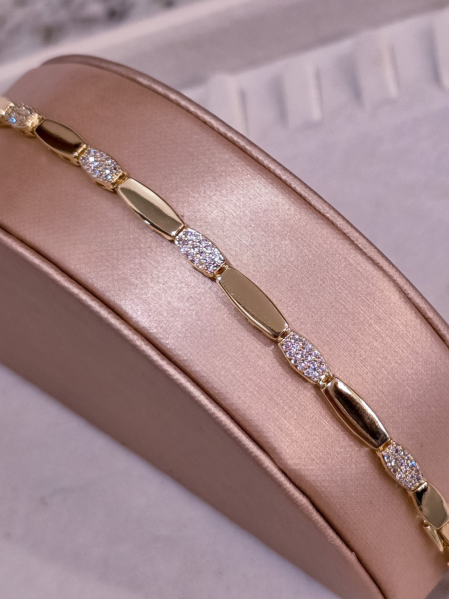 Luxe Gold Collection Bracelet