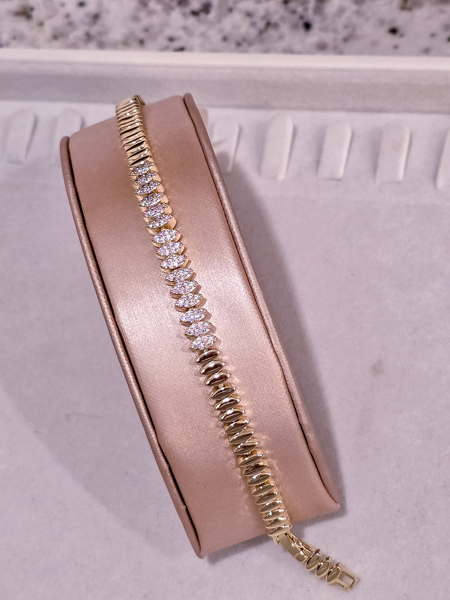 Luxe Gold Collection Bracelet