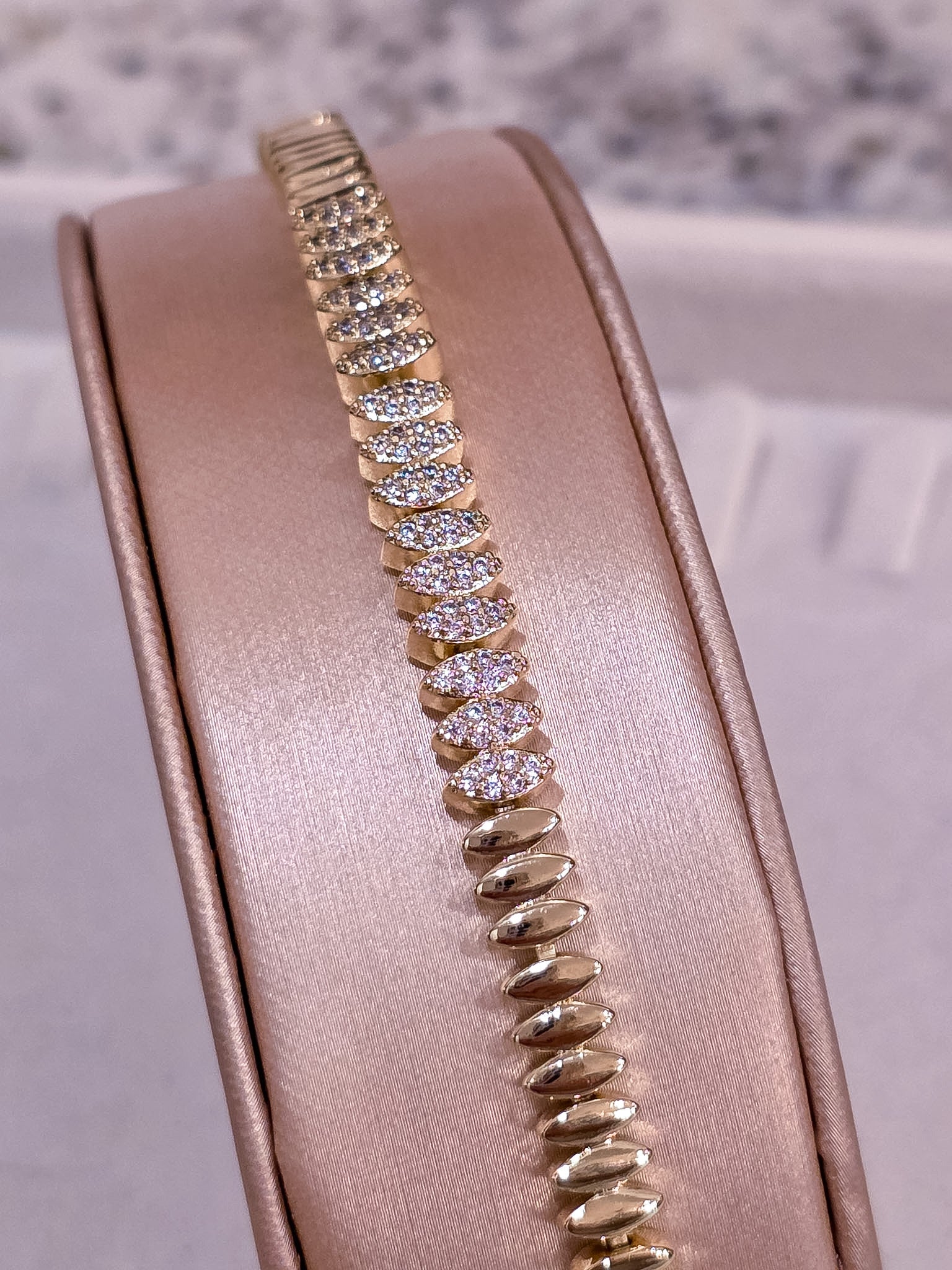 Luxe Gold Collection Bracelet