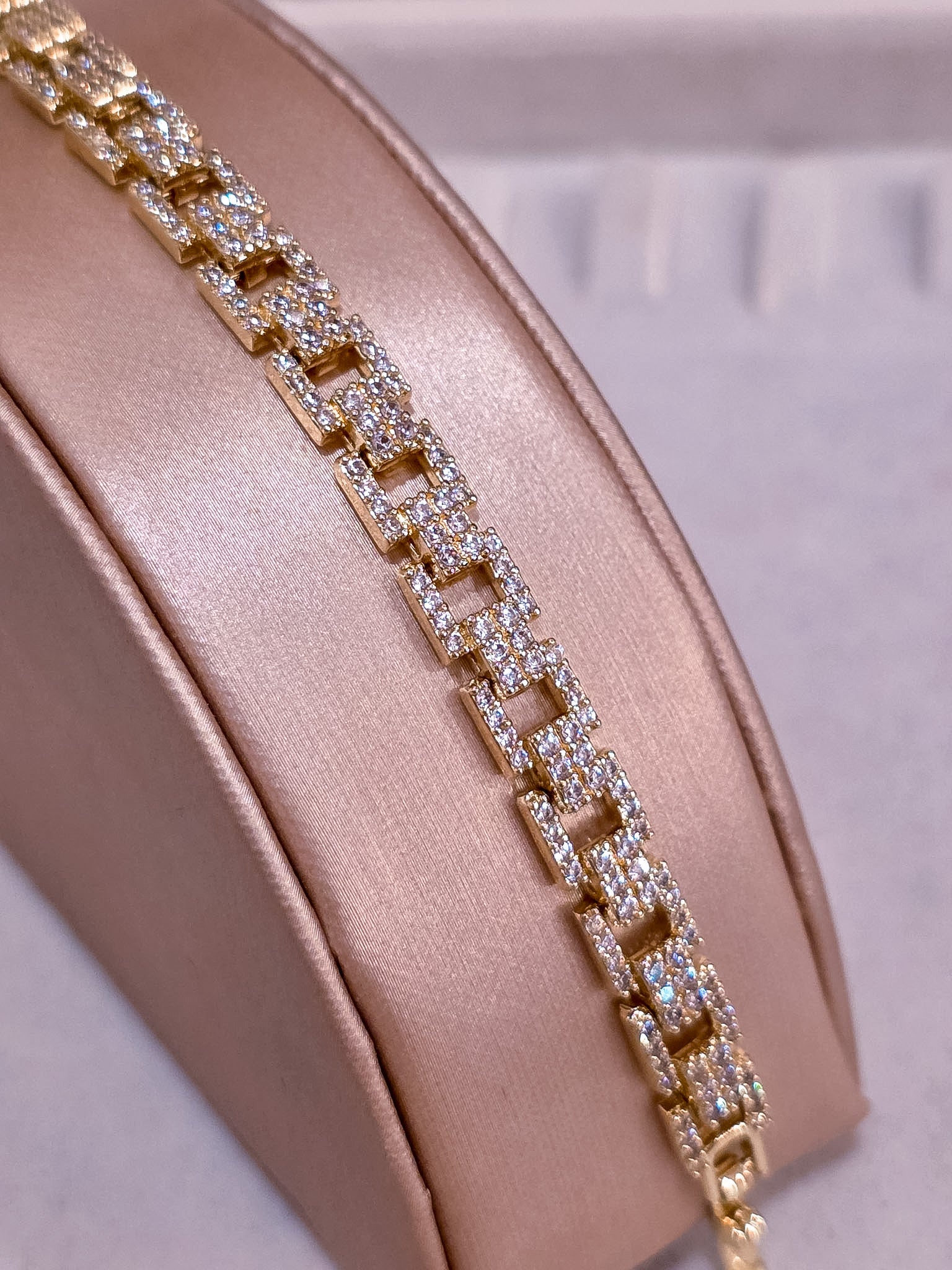 Luxe Gold Collection Bracelet