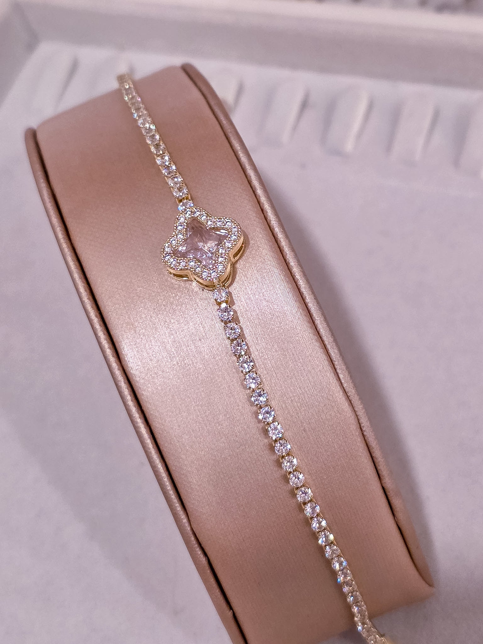 Luxe Gold Collection Bracelet