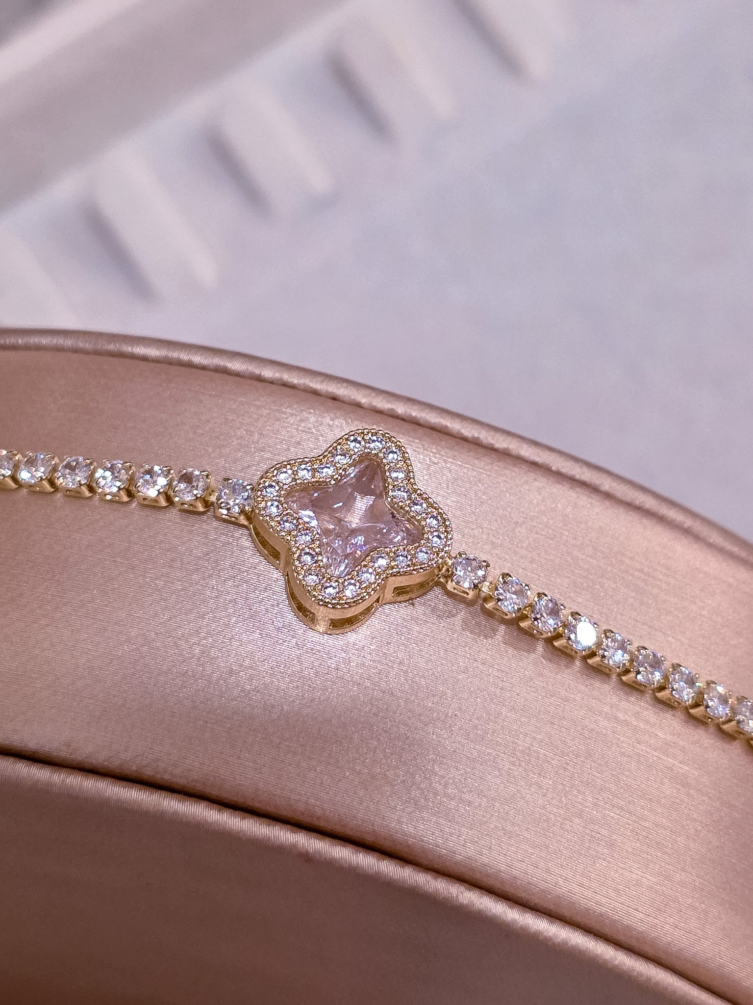 Luxe Gold Collection Bracelet