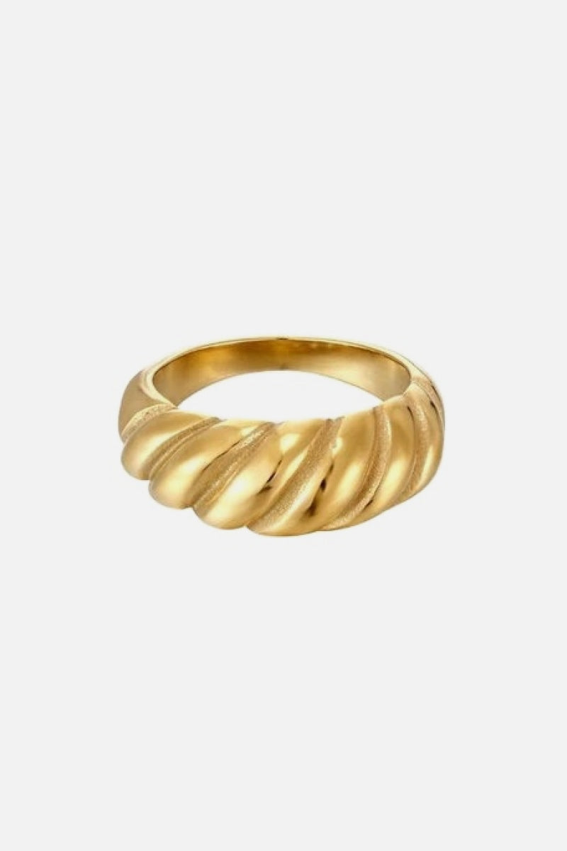 Gold Twisted Ring (Copy)