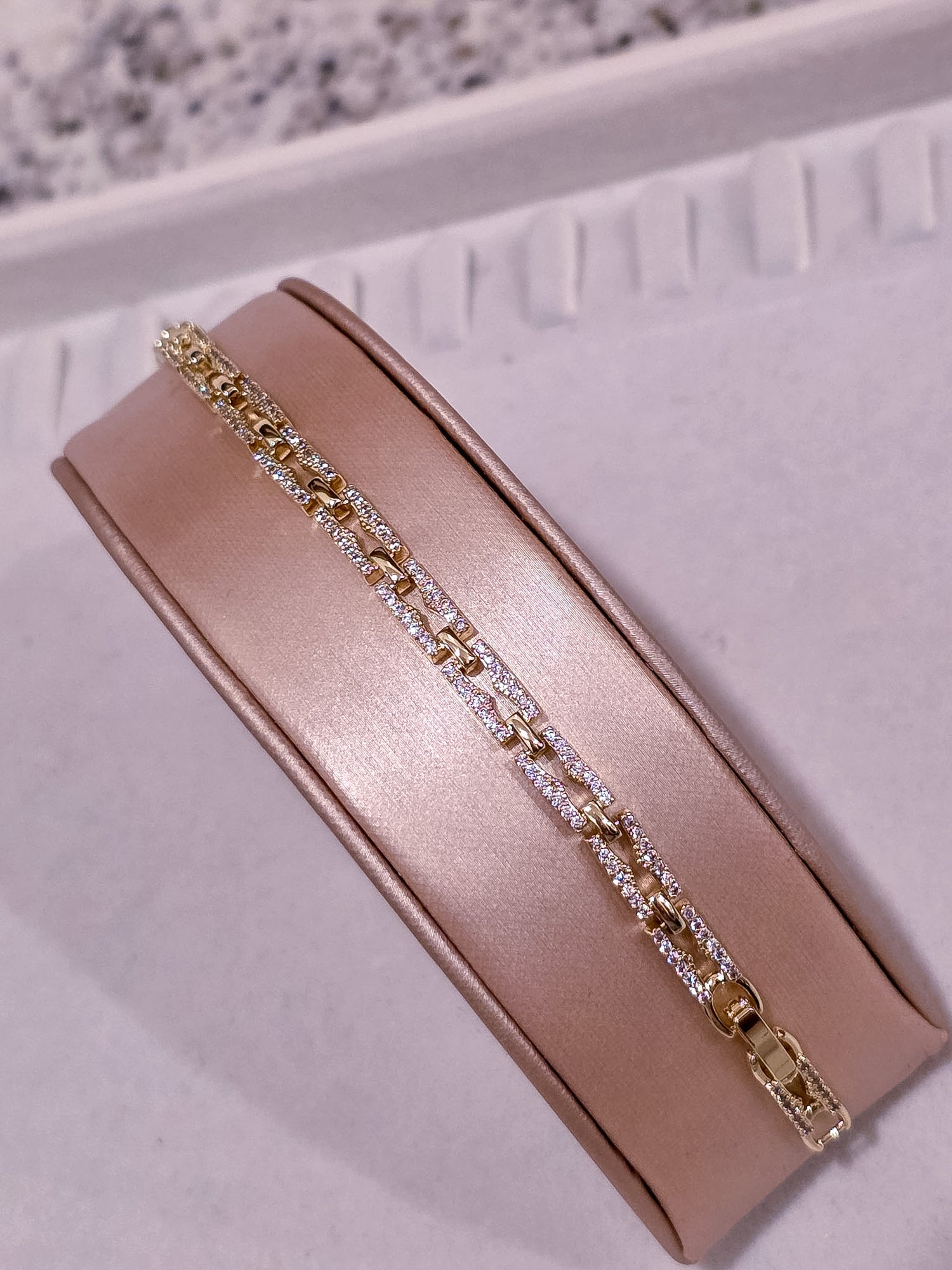 Luxe Gold Collection Bracelet 