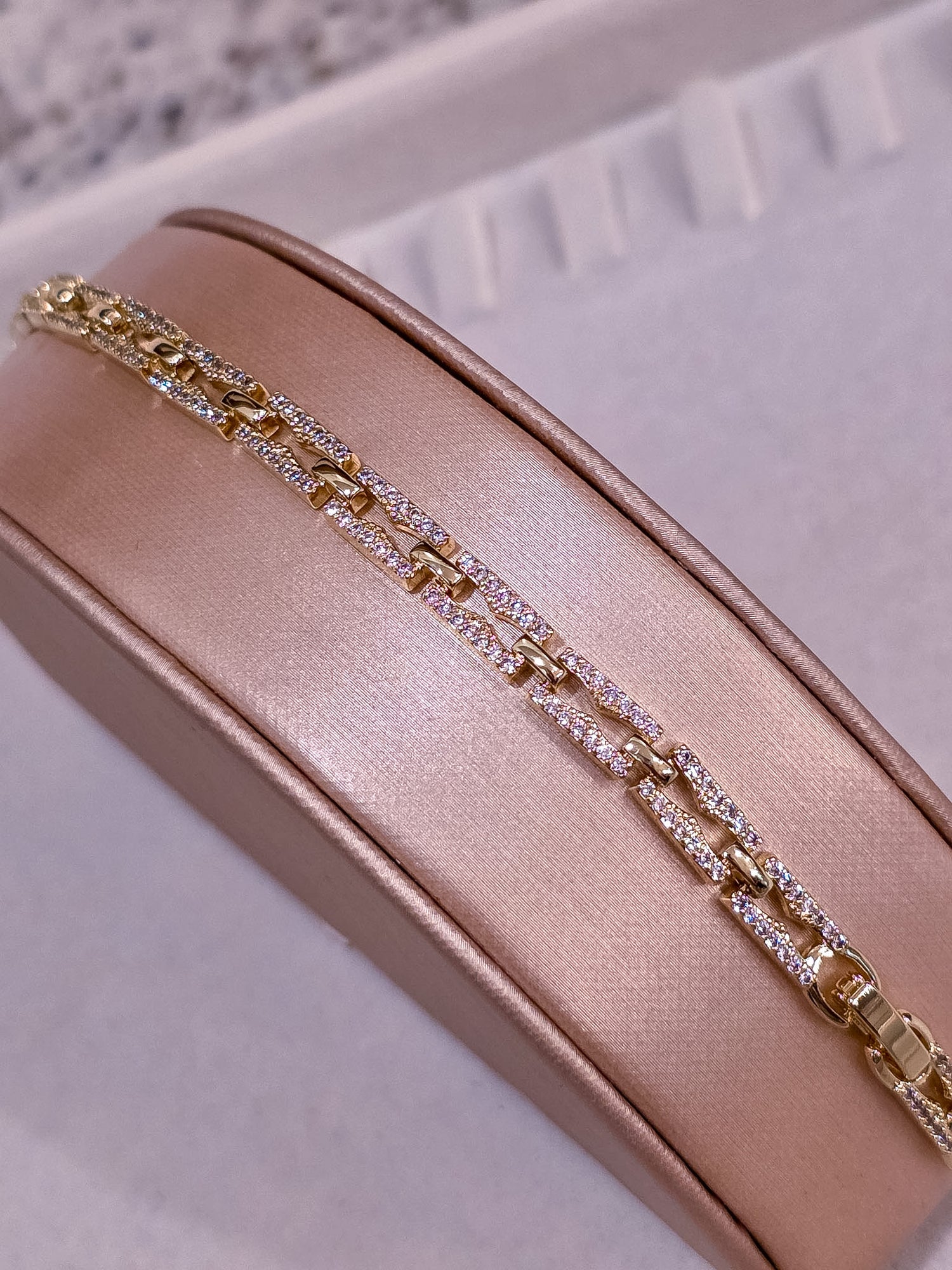 Luxe Gold Collection Bracelet 
