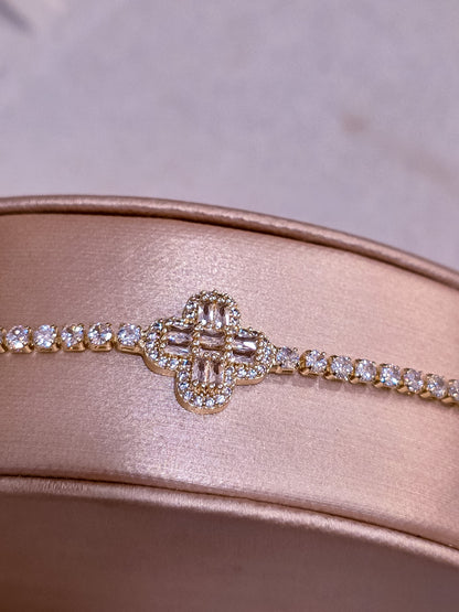 Luxe Gold Collection Bracelet 