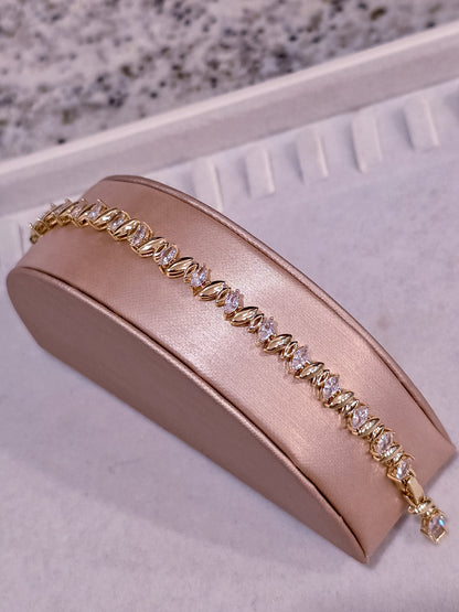 Luxe Gold Collection Bracelet 