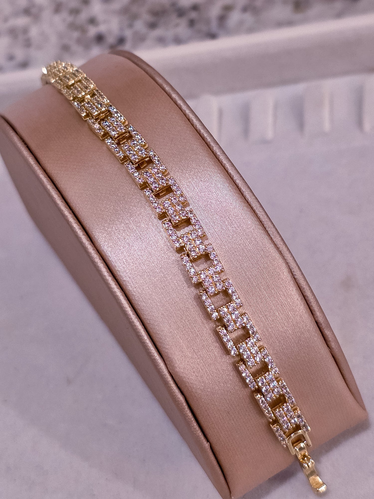 Luxe Gold Collection Bracelet 