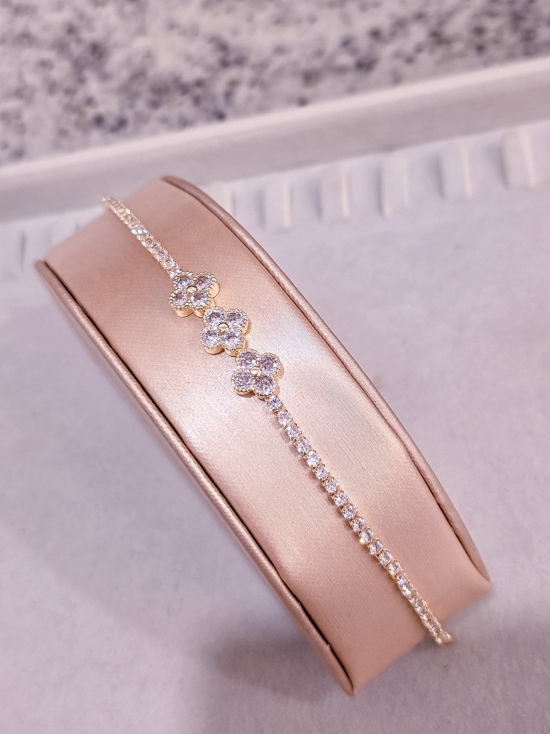 Luxe Gold Collection Bracelet 