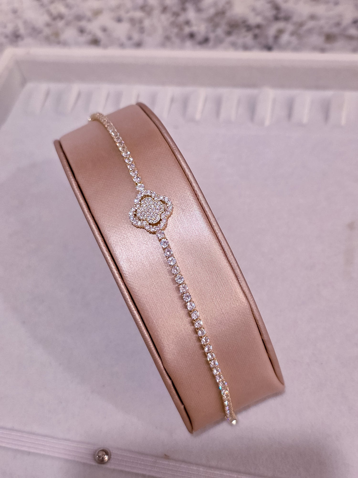 Luxe Gold Collection Bracelet 