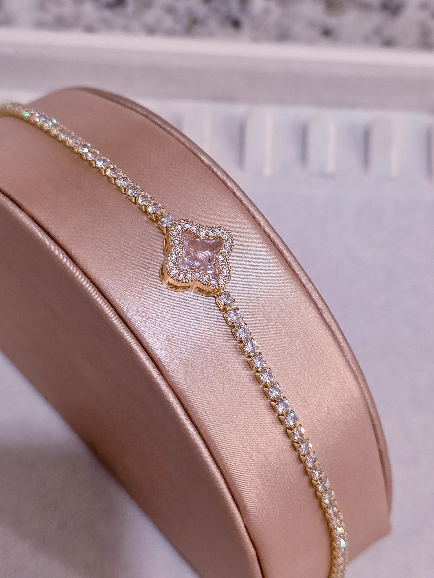 Luxe Gold Collection Bracelet 