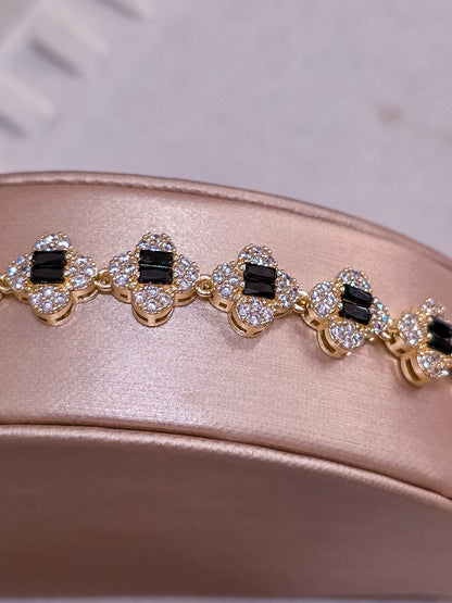 Luxe Gold Collection Bracelet 