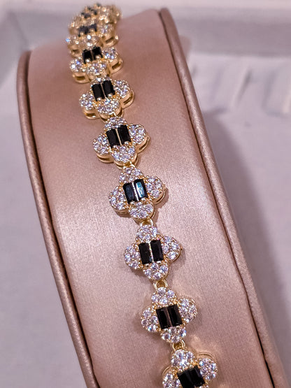 Luxe Gold Collection Bracelet 