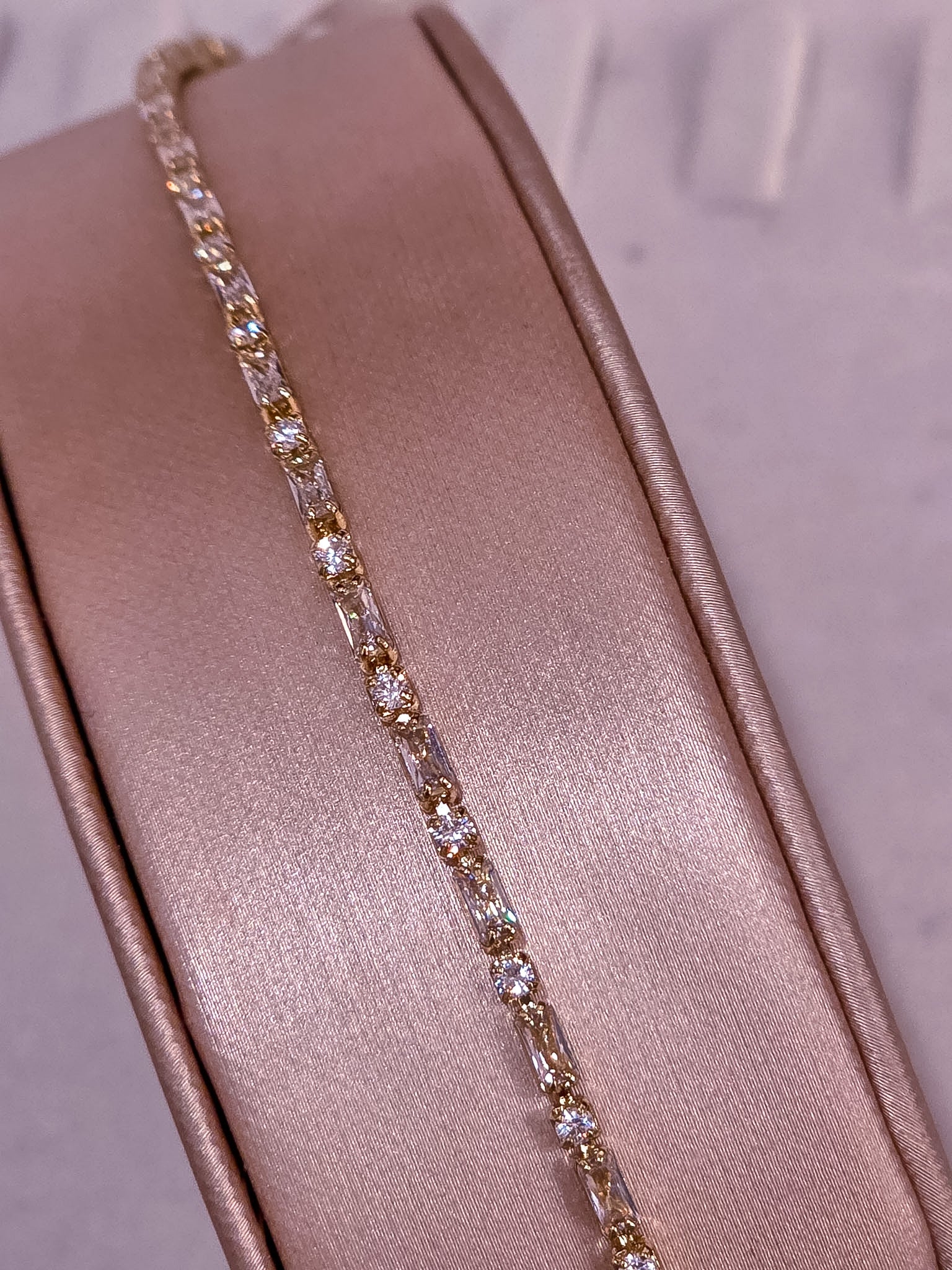 Luxe Gold Collection Bracelet 