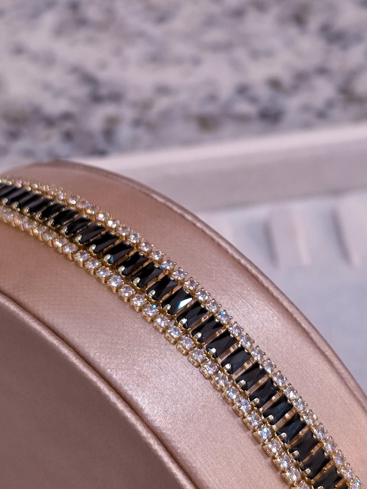 Luxe Gold Collection Bracelet 