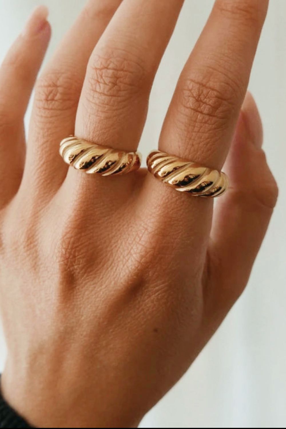Gold Twisted Ring (Copy)