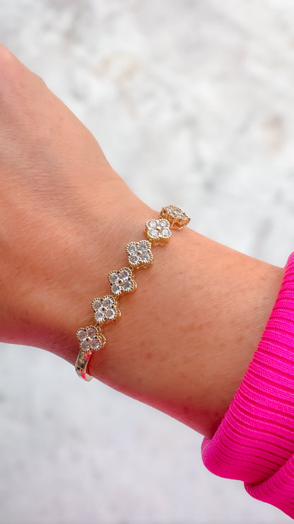 Luxe Gold Collection Bracelet 