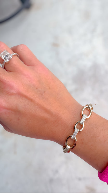 Luxe Gold Collection Bracelet 