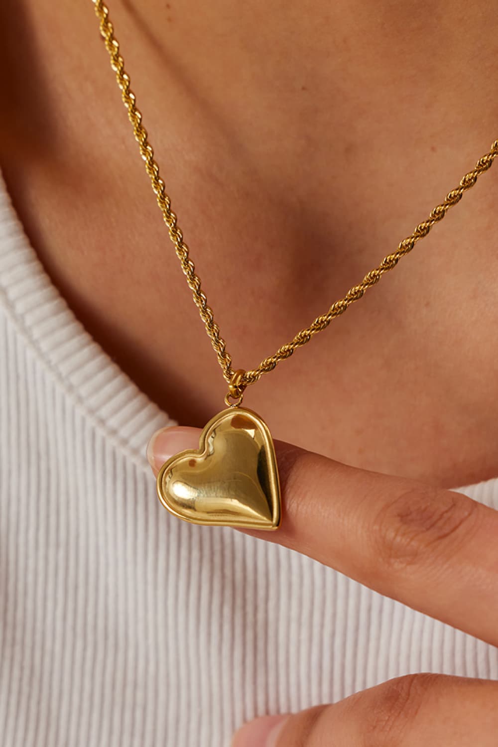 Kirstin Heart Pendant Copper Necklace